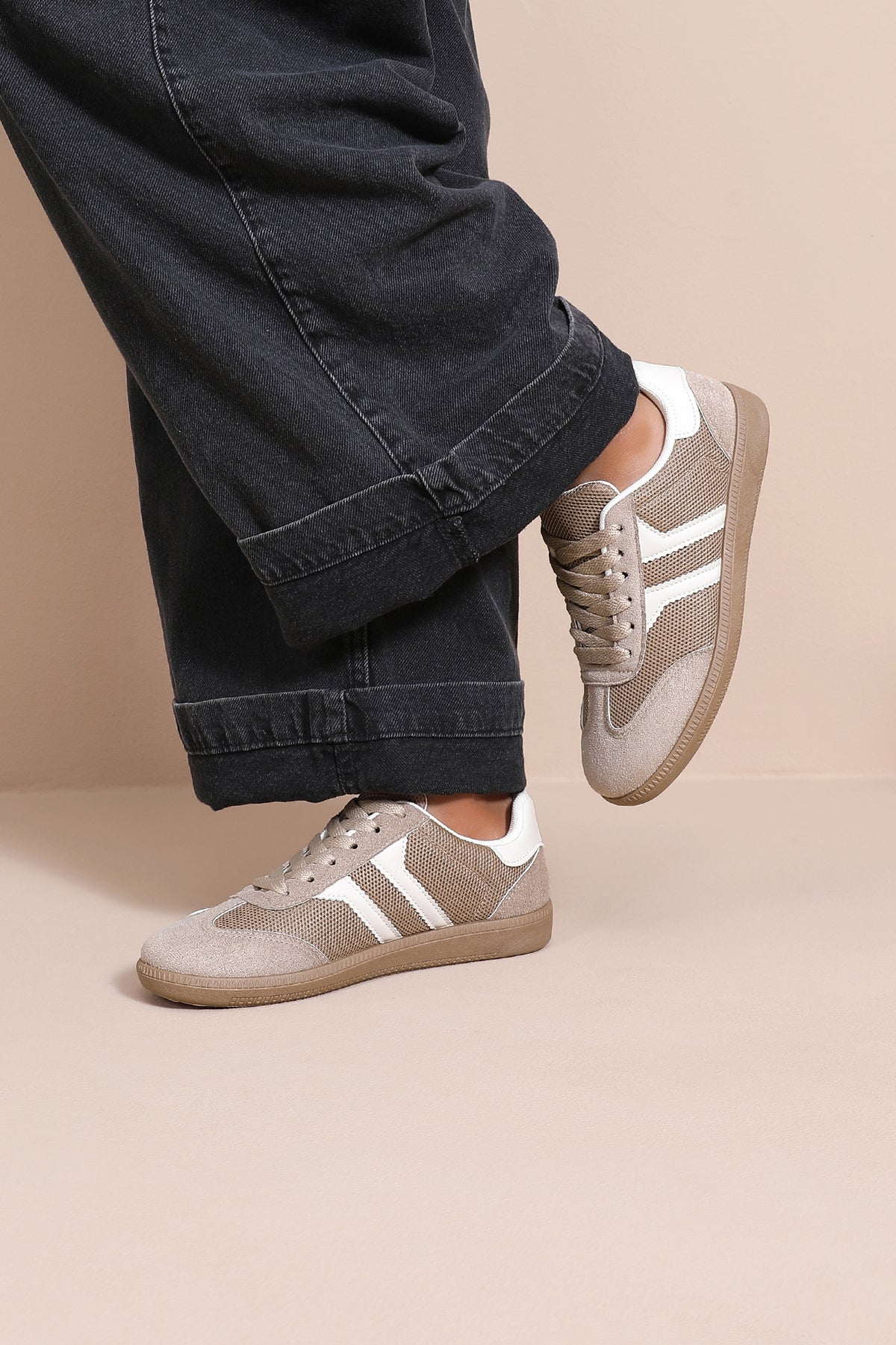 Molly Cream Suedette Trainers