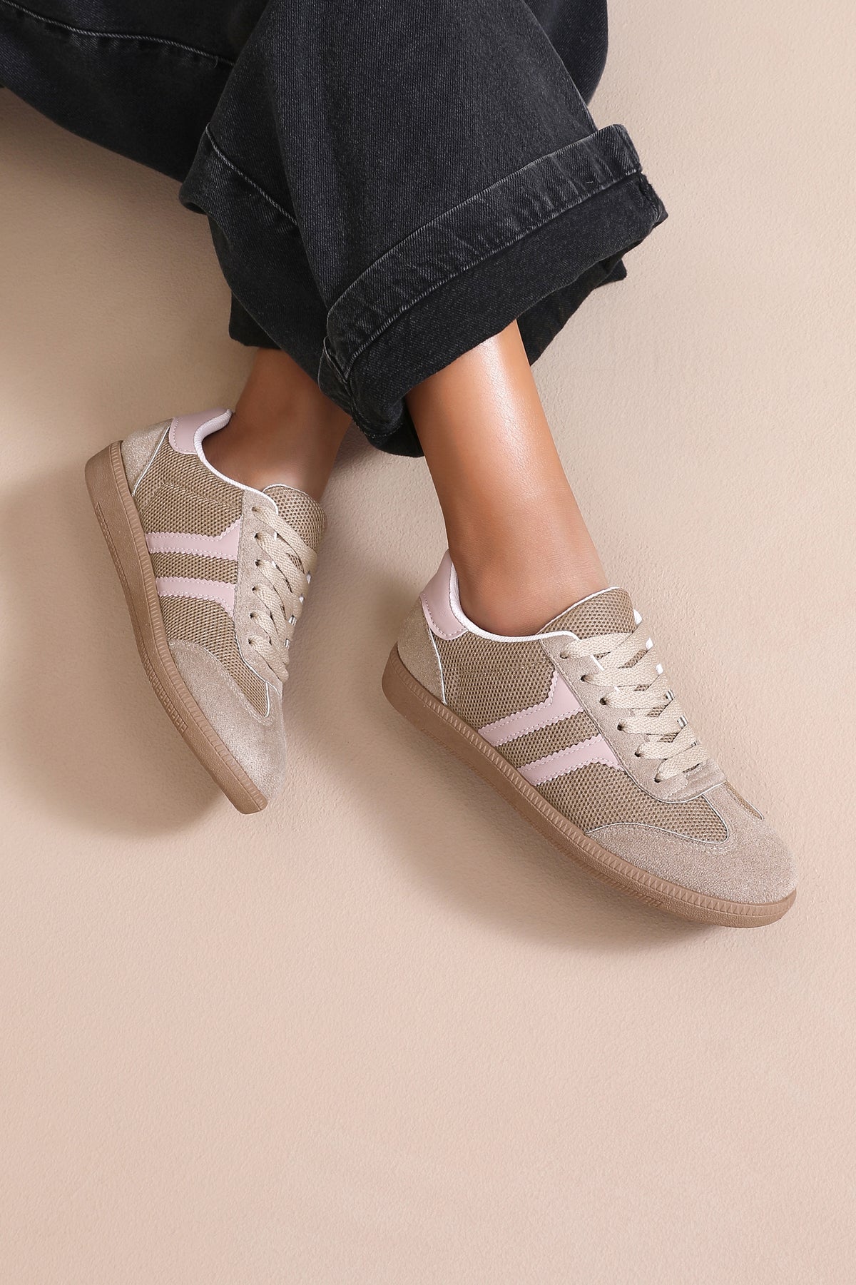 Molly Pink Suedette Trainers