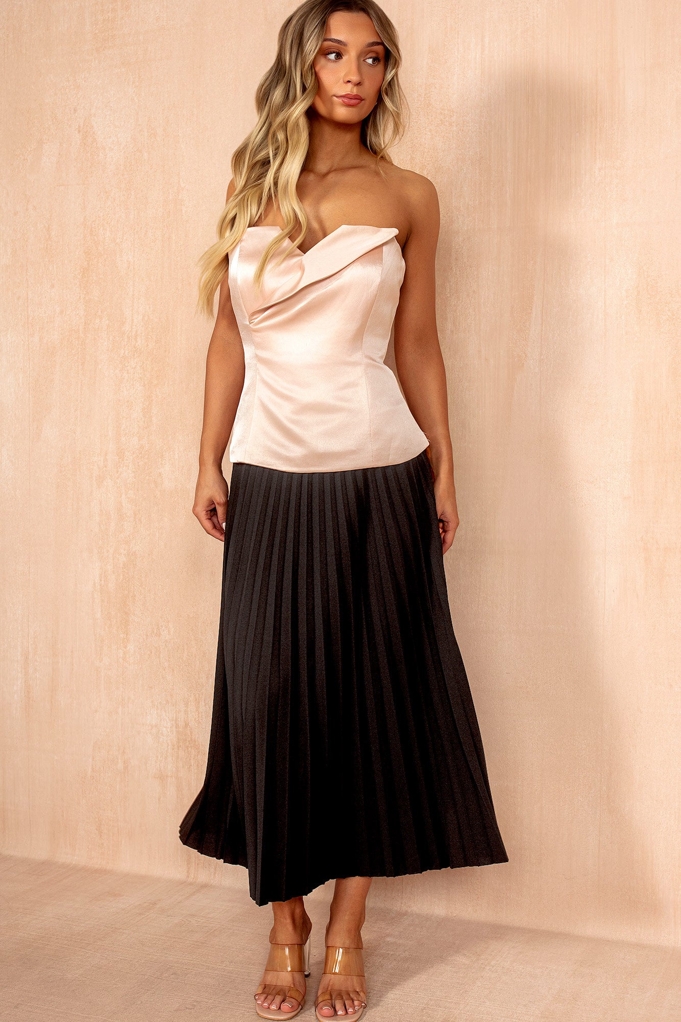 Blakely Black Pleated Midi Skirt