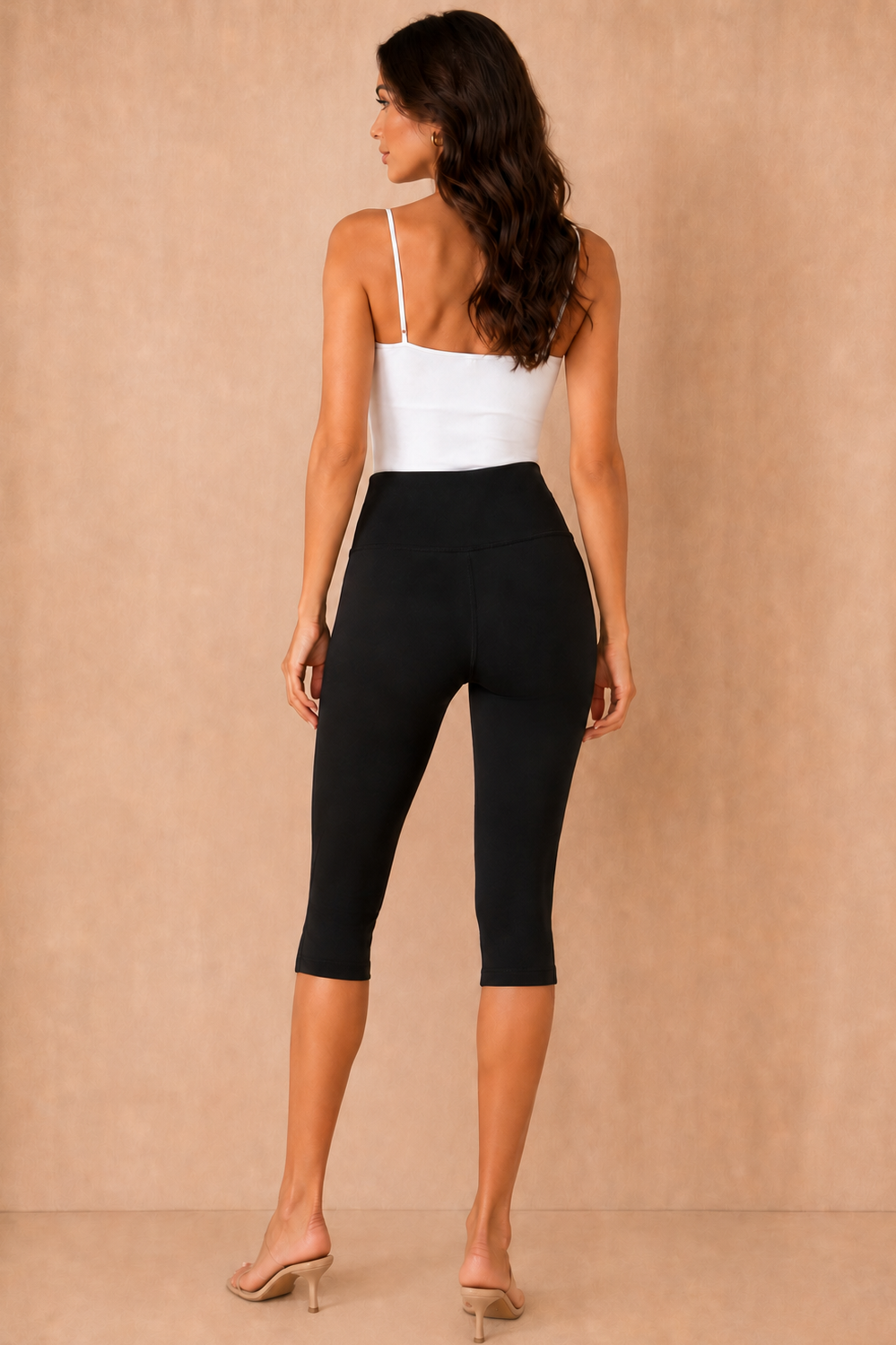 Coraline Black Capri Leggings