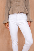 Evelyn White Mom Jeans