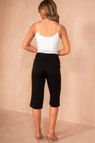 Joey Black Tailored Capri Pants