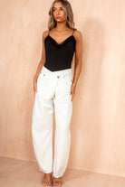 Mandy White Cotton Barrel Jeans
