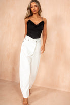 Mandy White Cotton Barrel Jeans