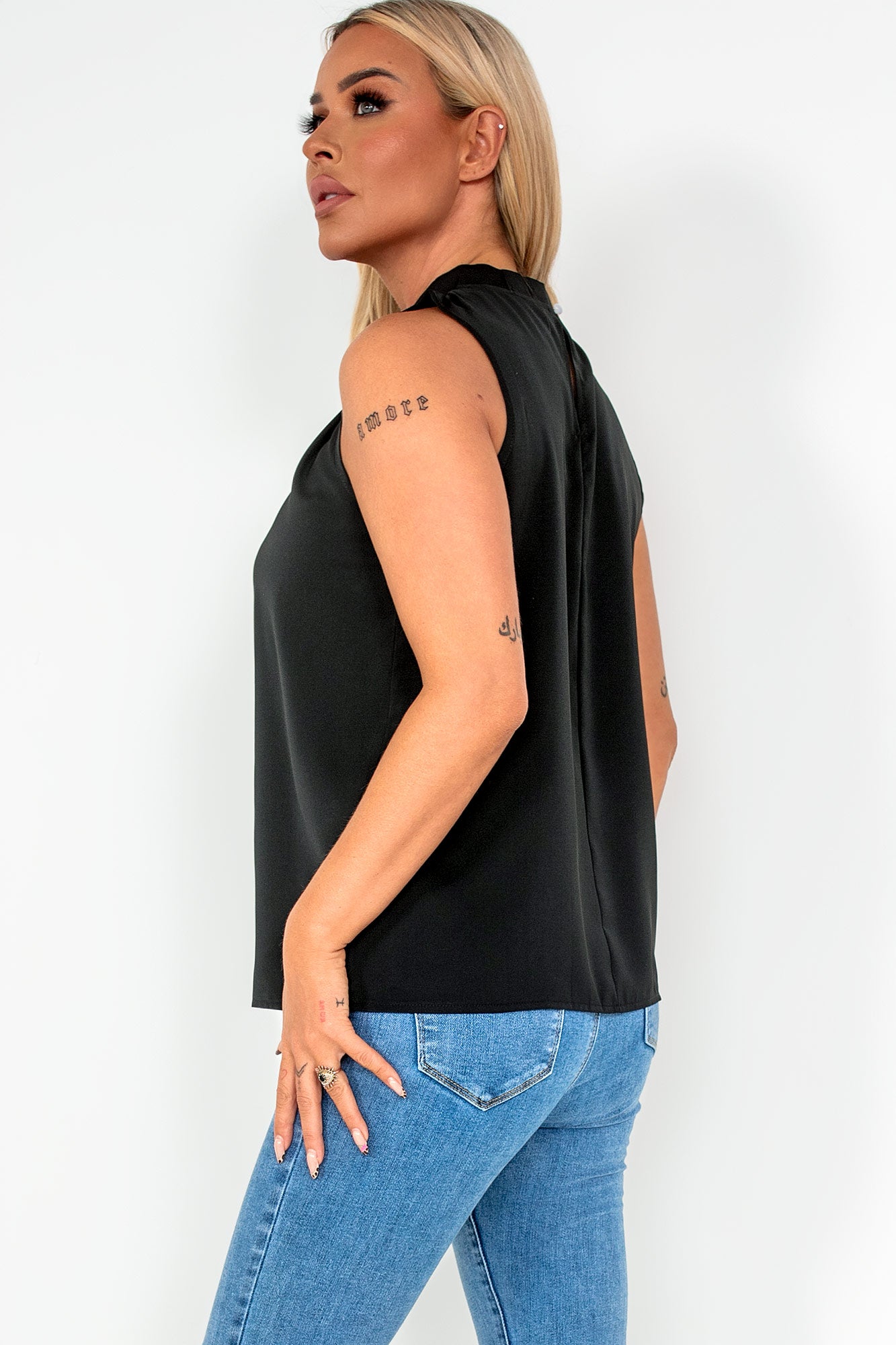 Peyton Black Sleeveless Top