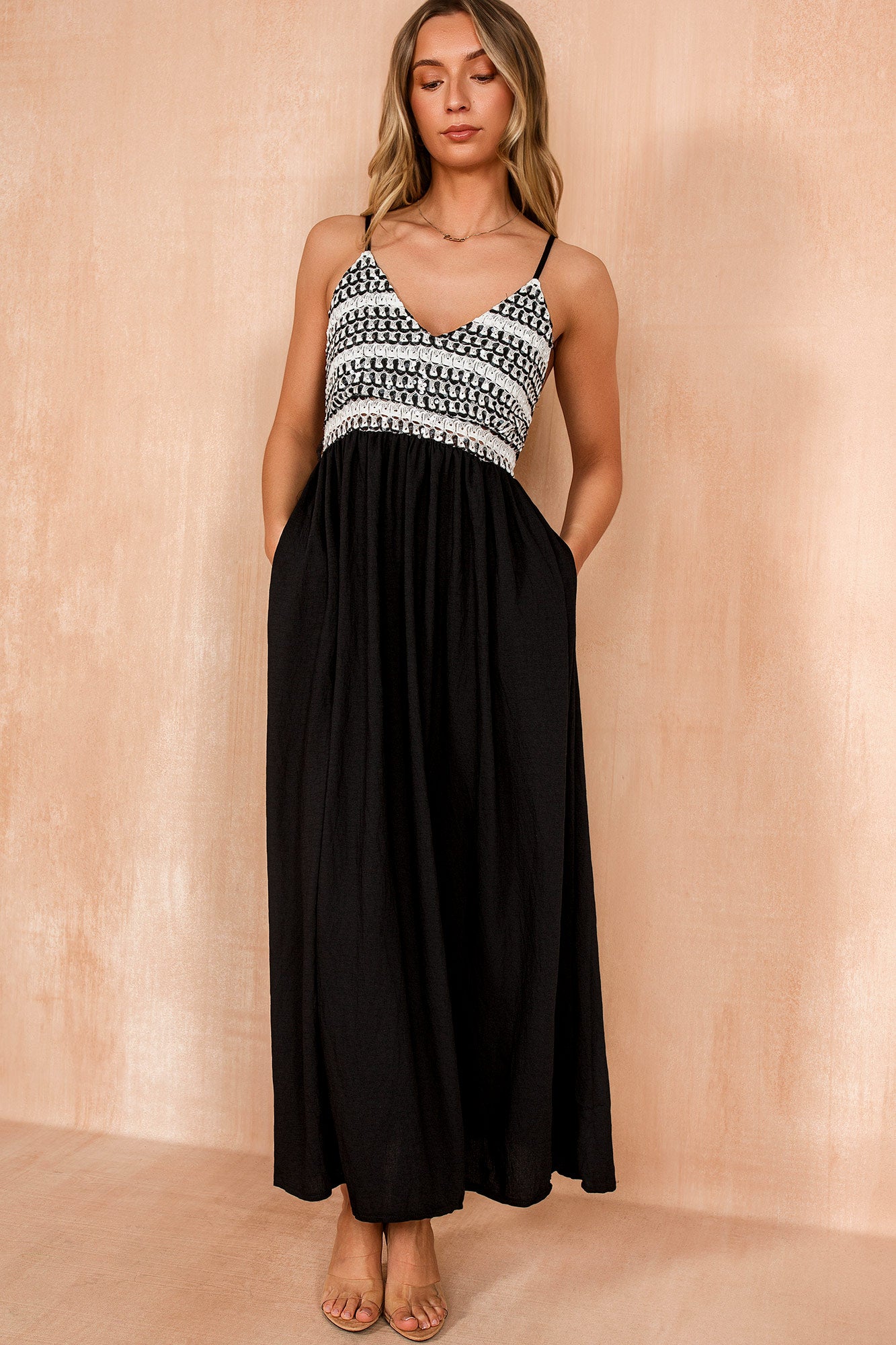 raelynn maxi dress Raelynn Black Embroidered Maxi Dress – Vavavoom.ie