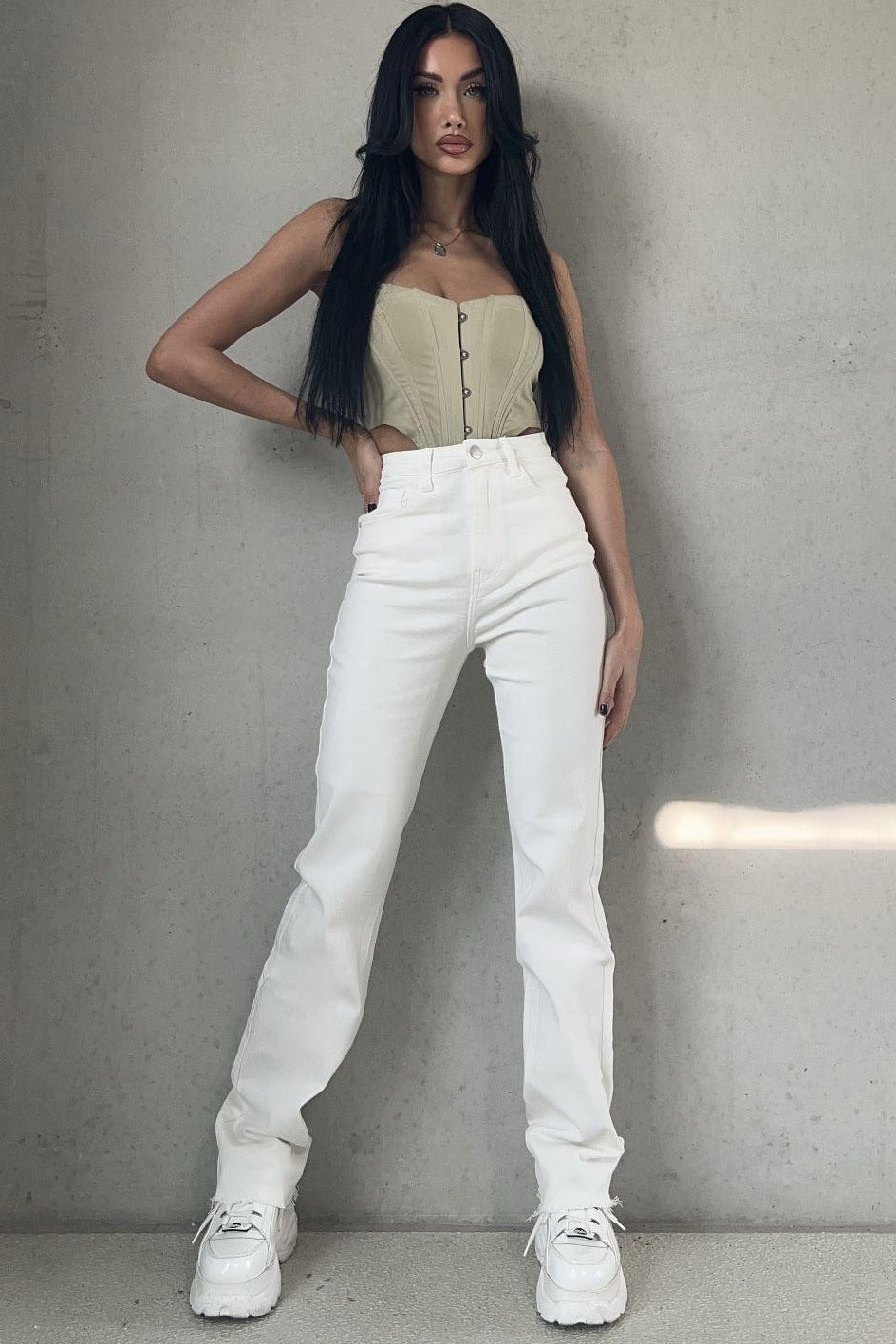 Taelyn Cream Straight Leg Jeans