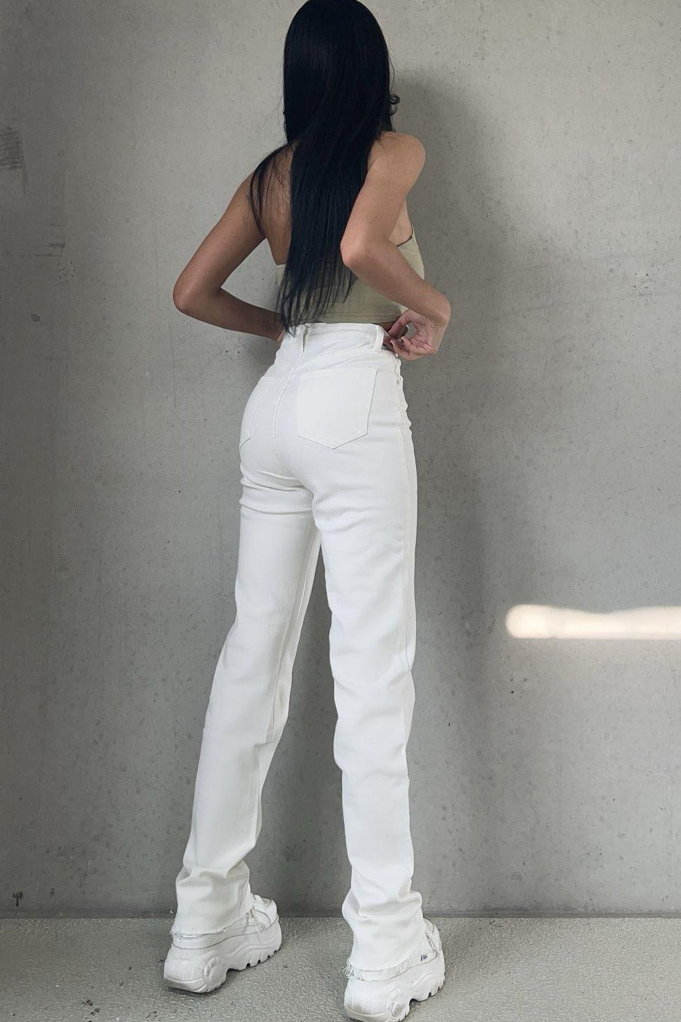 Taelyn Cream Straight Leg Jeans