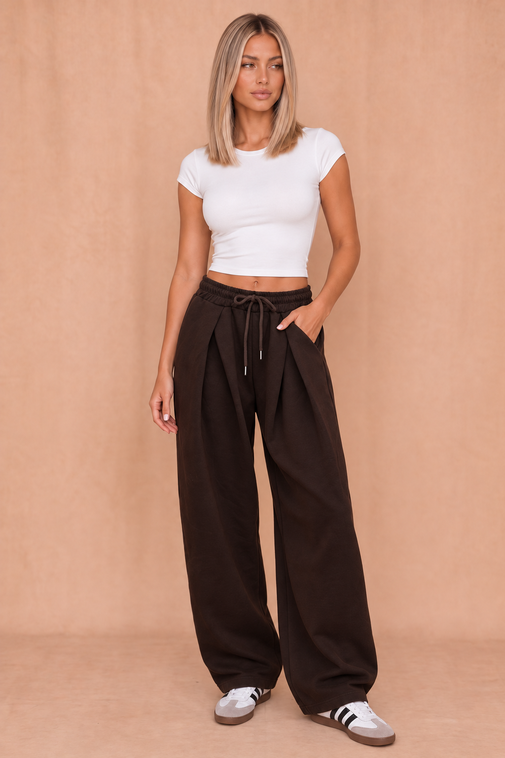 Vivianna Chocolate Pleated Joggers